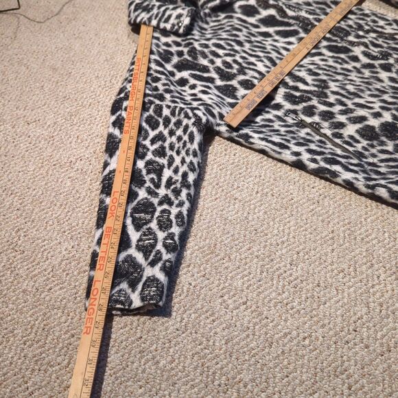 Banana Republic Snow Coat Womens XS Leopard Cocoon Side Zipper Wool - Picture 3 of 8